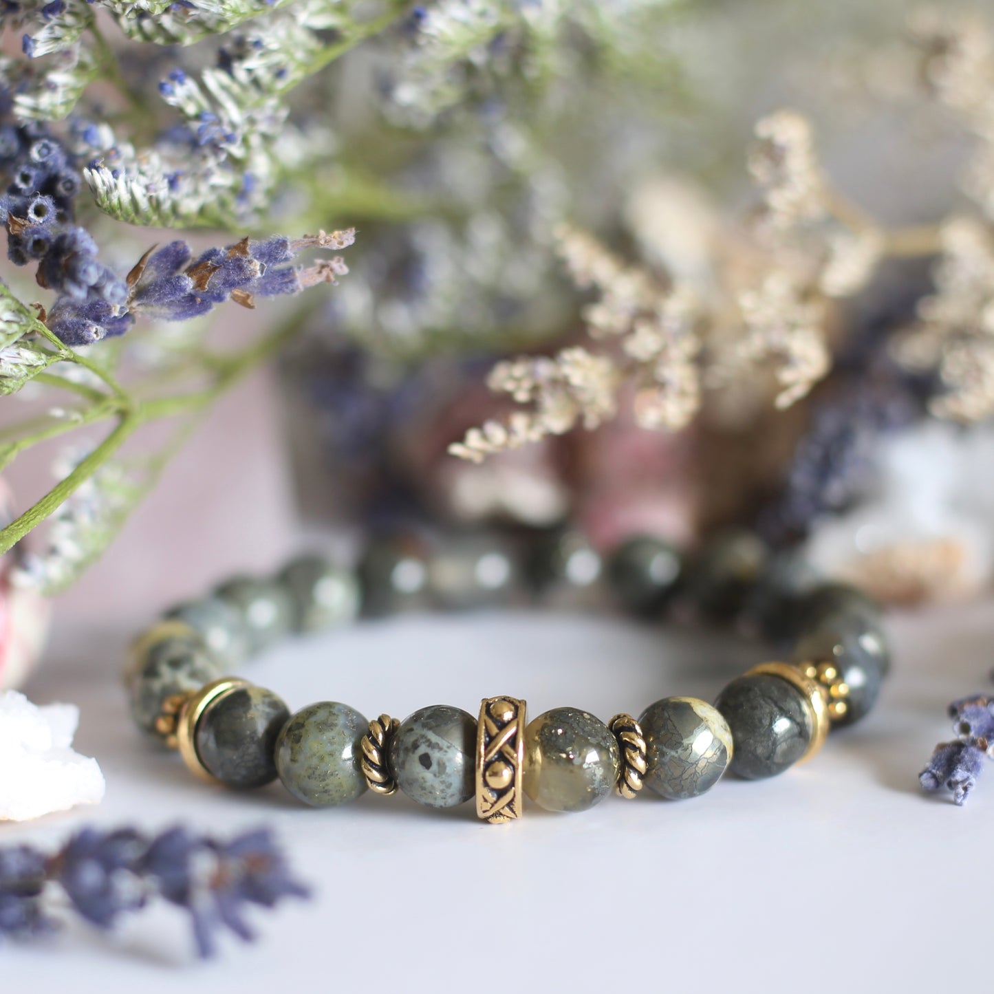 Hello BB Ai Stead Mai: Pyrite in Quartz (8mm)