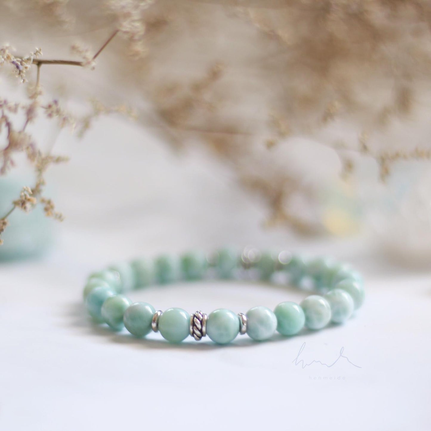 The Larimar Tightrope